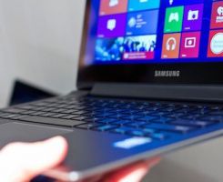 Laptop vẫn là dòng sản phẩm chiến lược của Samsung trong năm 2015