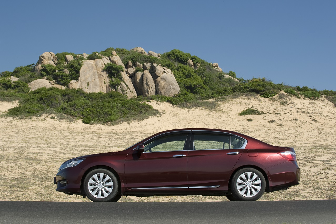 Honda Accord 2015 - lấy khác biệt để cạnh tranh