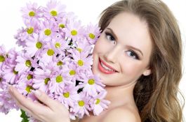 3 bước dưỡng da trong suốt, mềm mịn của phụ nữ Hàn