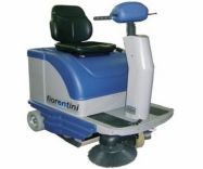 Máy quét rác ngồi lái Fiorentini Mini Sweeper