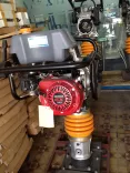 Máy đầm đất HONDA GX160-110-330VN (chân dài)
