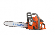 Máy cưa xích HUSQVARNA 135