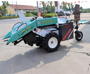 MÁY THU HOẠCH NGÔ ĐÓNG BAO BOOYOUNG BY 4WZ-1-18HP