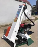 MÁY THU HOẠC NGŨ CỐC ĐÓNG BAO TỰ HÀNH BOOYOUNG