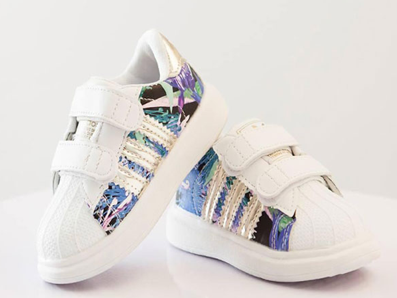 Xăng đan baby size vừa