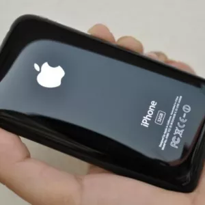 Chiếc iphone đầu tiên ra mắt
