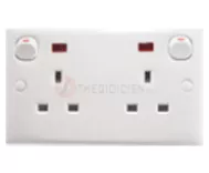 E25N_WE-Bộ ổ cắm đôi 3 chấu 13A có công tắc đèn báo, kiểu Anh