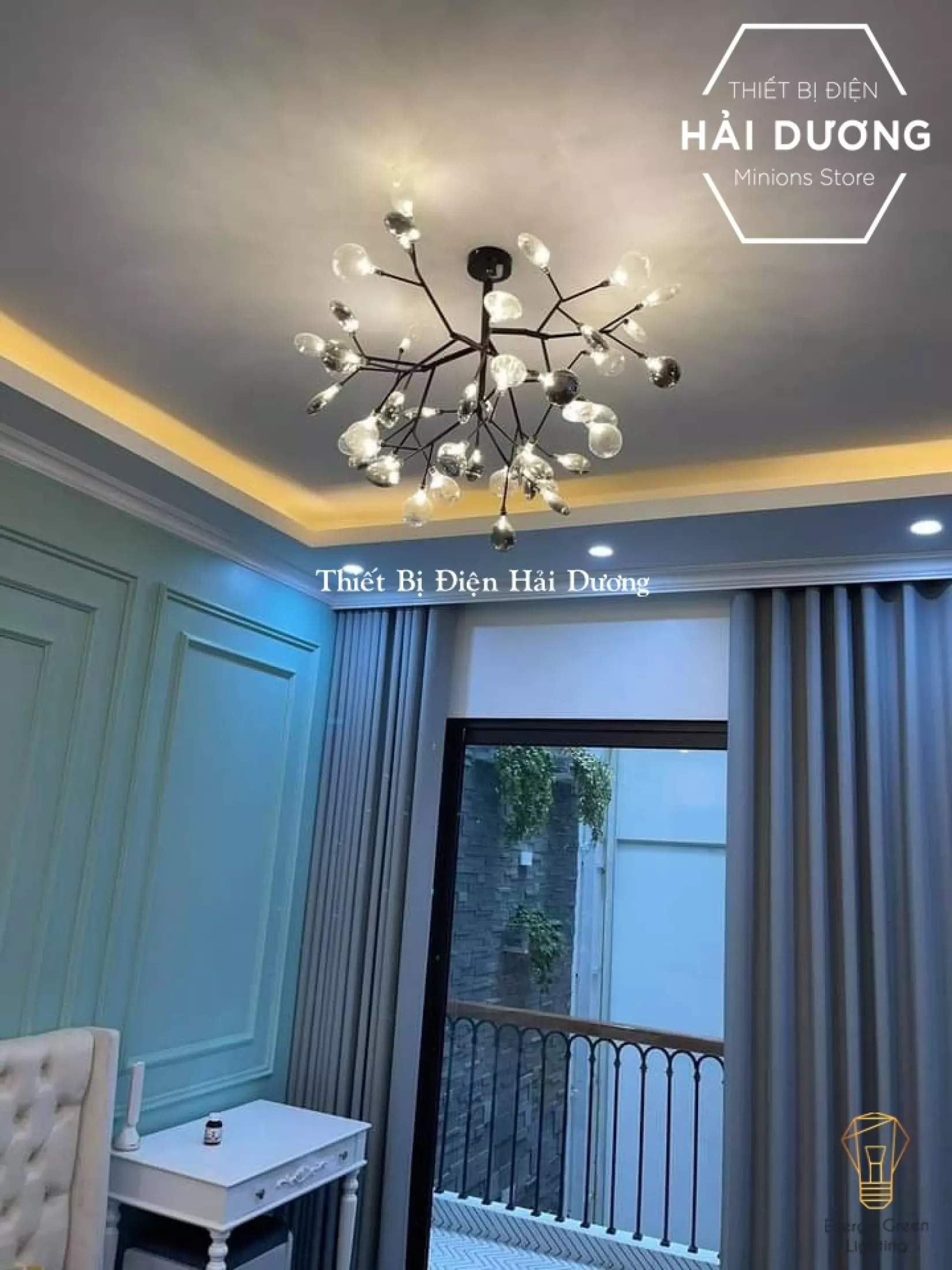 Đèn thả trần trang trí chao thủy tinh cao cấp Hera đen 45 lá DGT-4636 decor trang trí