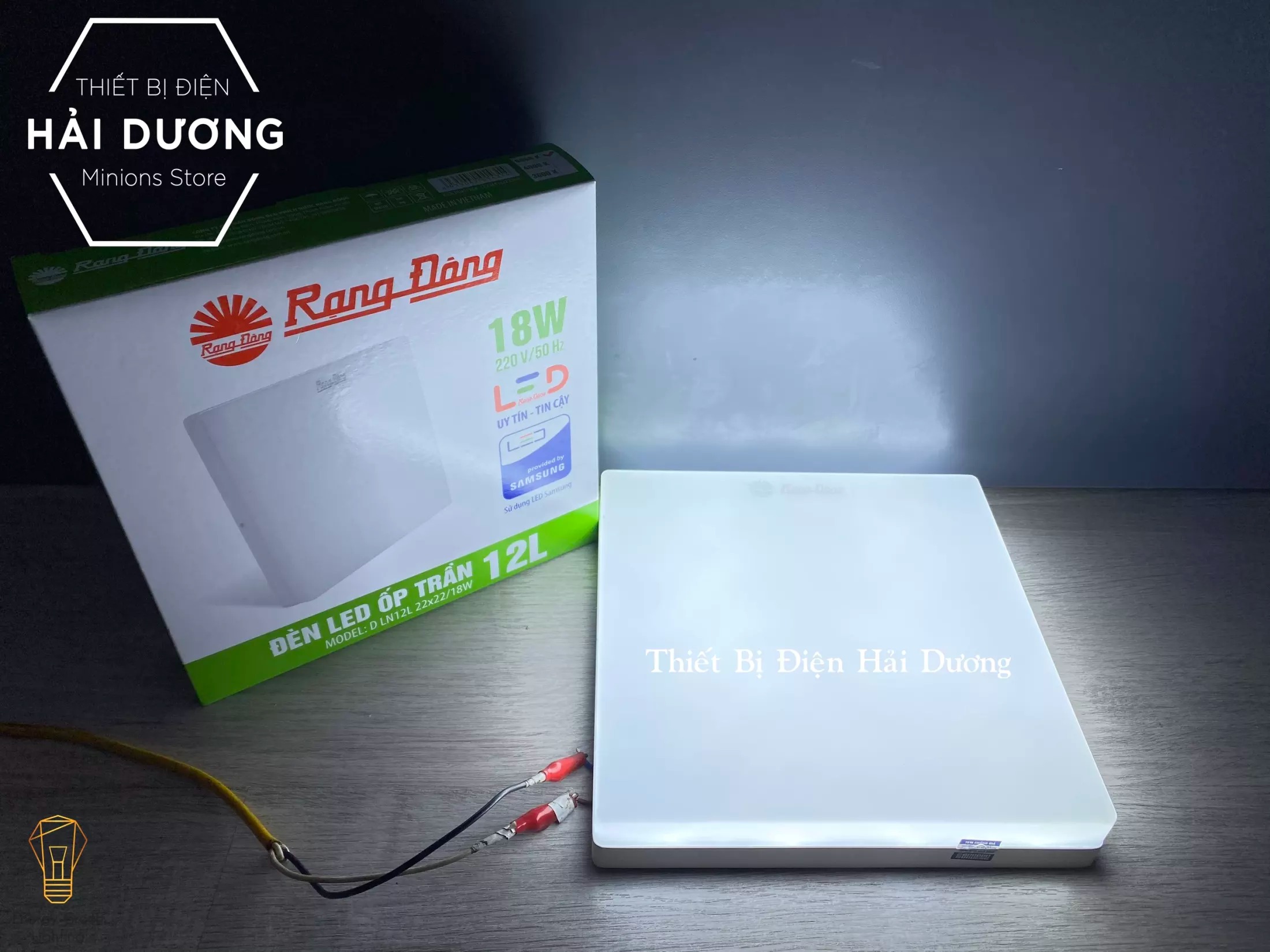 Đèn LED ốp trần Vuông 18w Rạng Đông D LN12L 22x22-18W