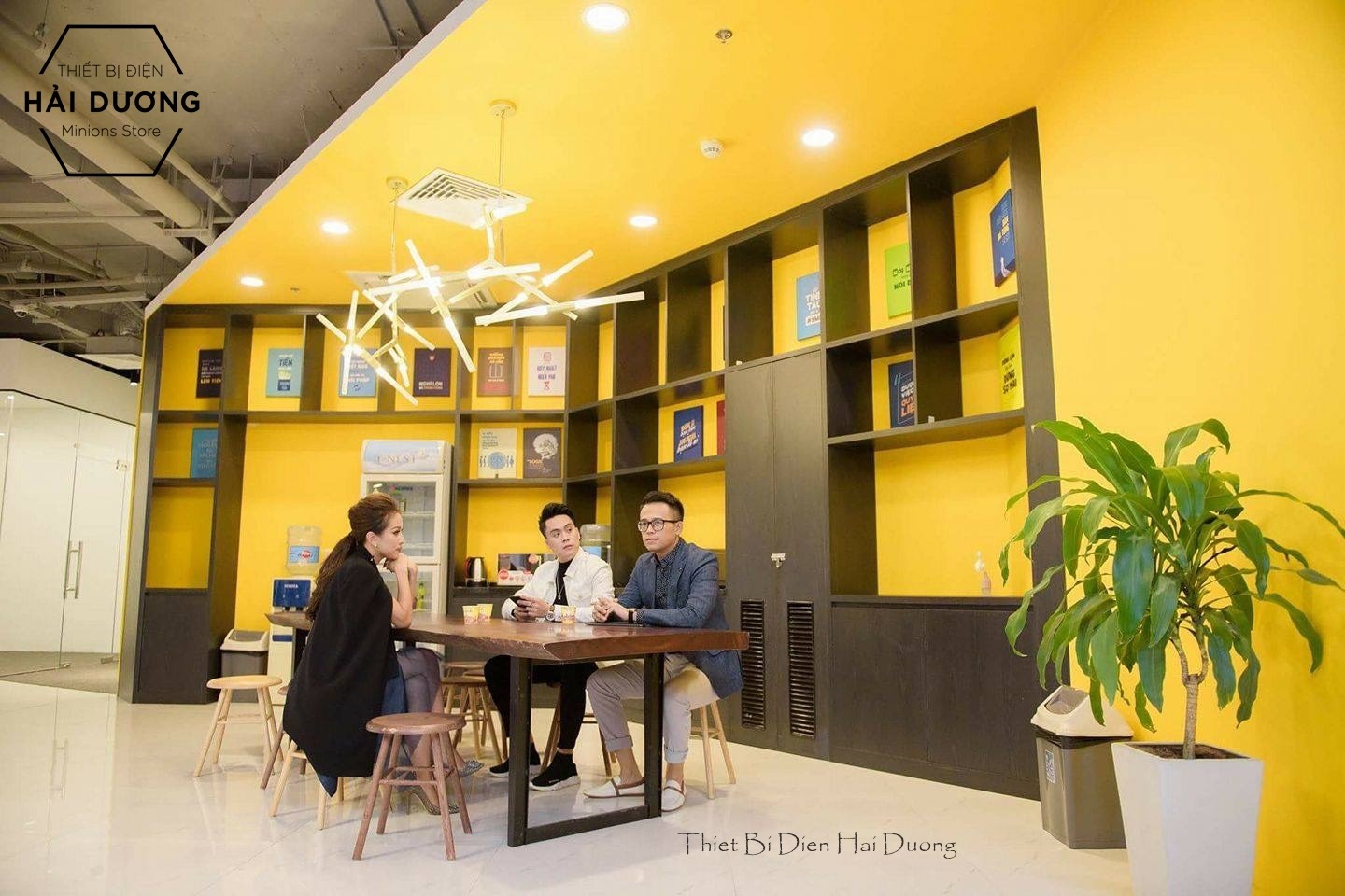 Đèn Chùm Decor Xương Cá 6 Tay (Đen-Vàng) - Tặng kèm 6 bóng led
