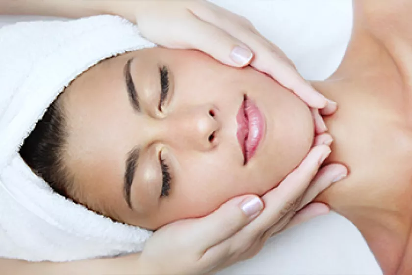 Massage da mặt