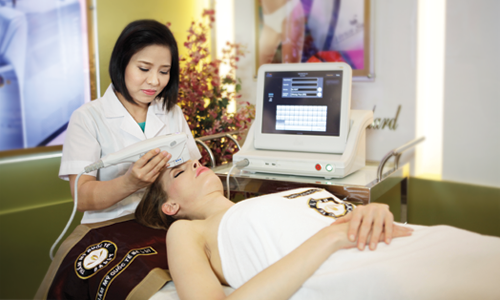 Trẻ hóa da ul therapy