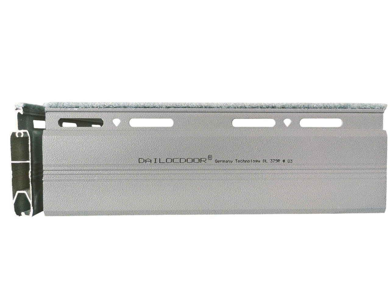 CỬA CUỐN ĐỨC KHE THOÁNG DAILOCDOOR 379R