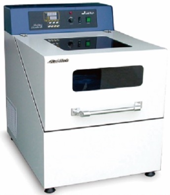 TỦ ẤM LẮC LABTECH LSI-3016A