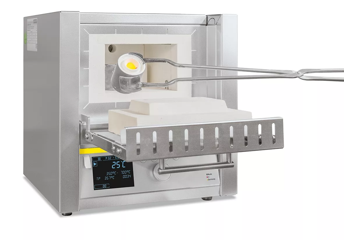 LÒ NUNG 3 lít, cửa lật, 1100oC (Bộ điều khiển B410) L 3/11/B410 Nabertherm