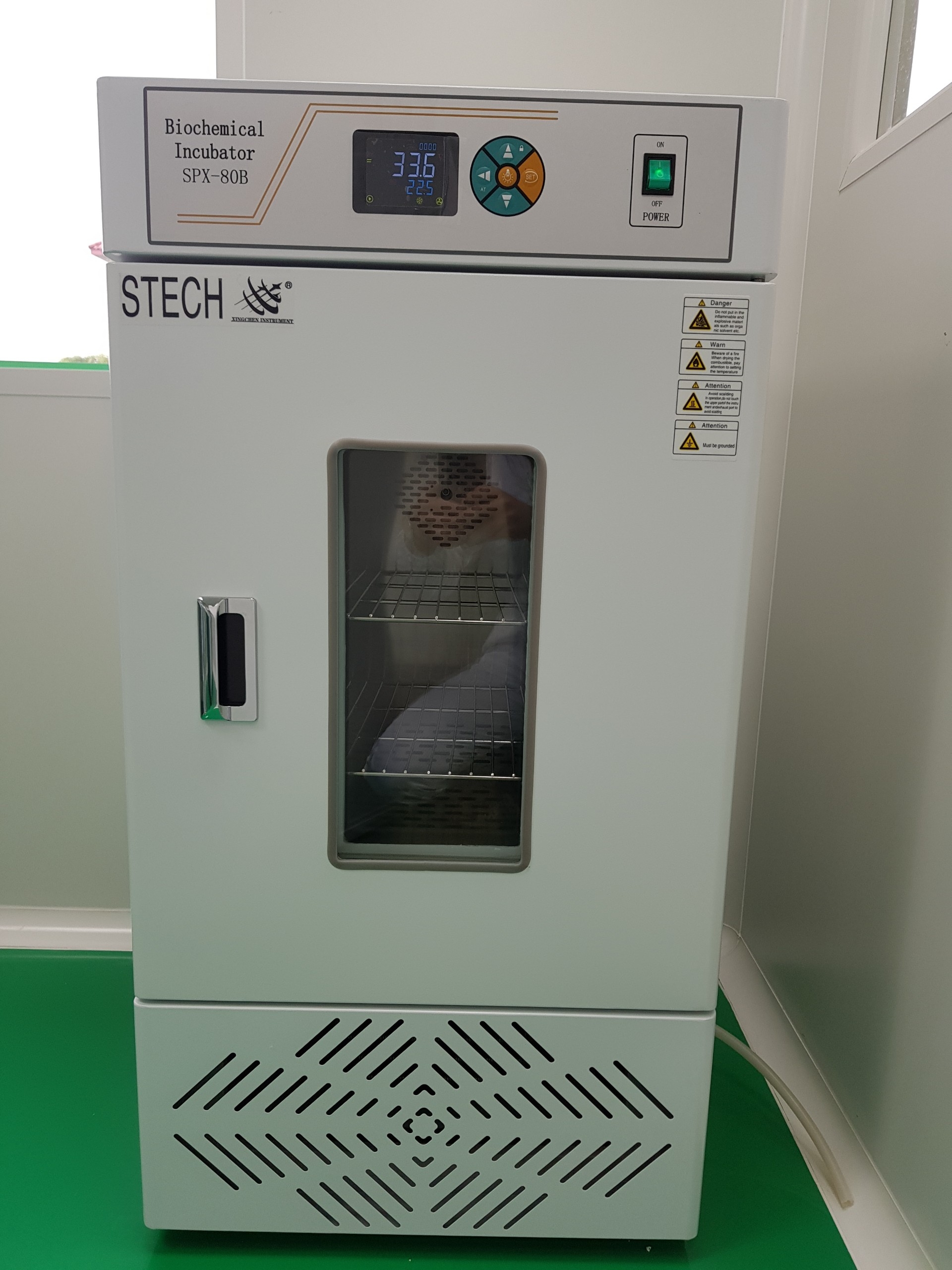 Tủ ấm lạnh 150 lít (Tủ ủ BOD) SPX-150B XINGCHEN