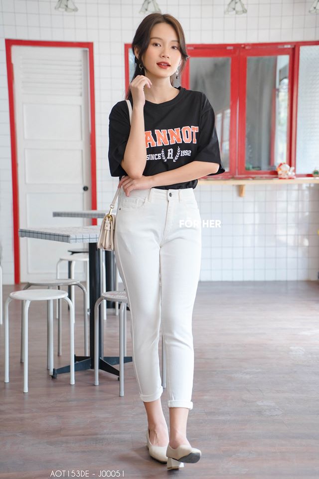 Áo thun Hàn Quốc AOT153DE +Quần skinny ASOS xắn lai trắng