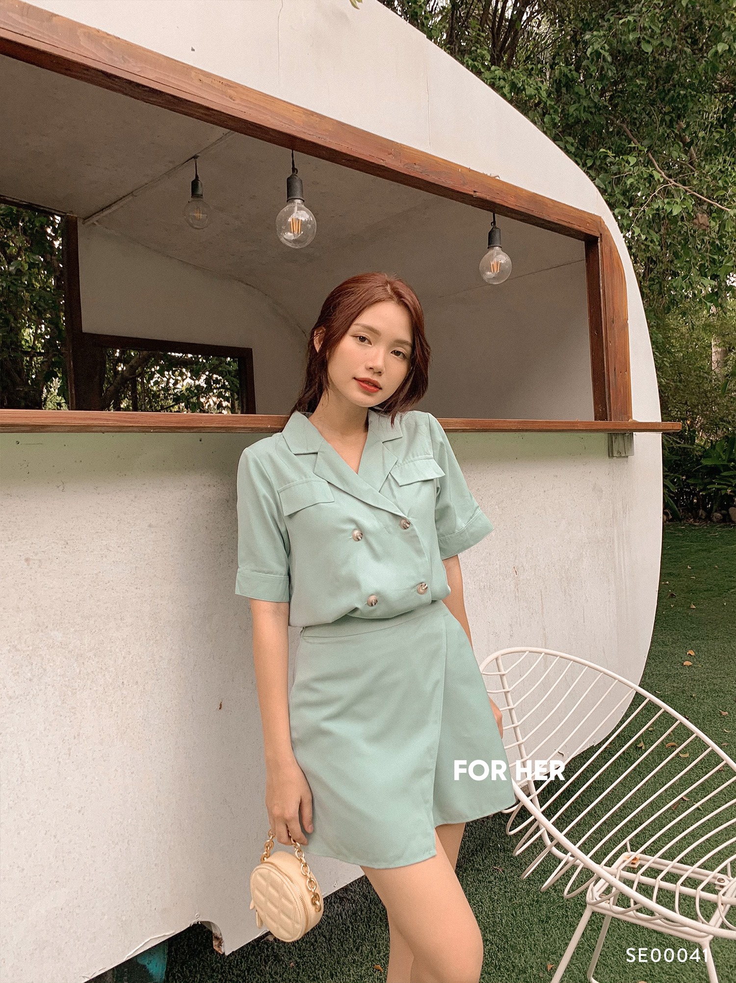 Set áo 4 nút xanh min