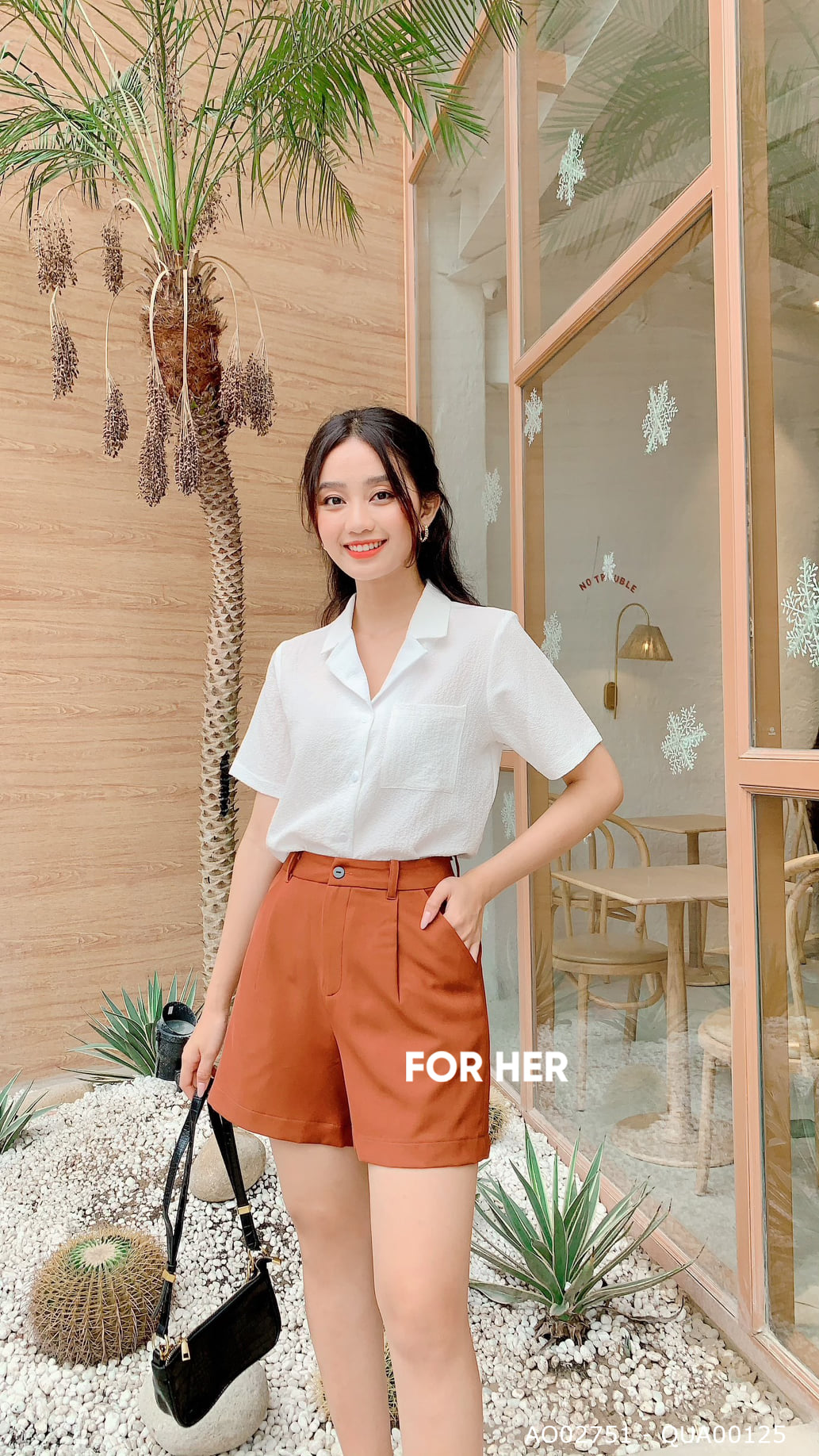 Áo tay ngắn trắng