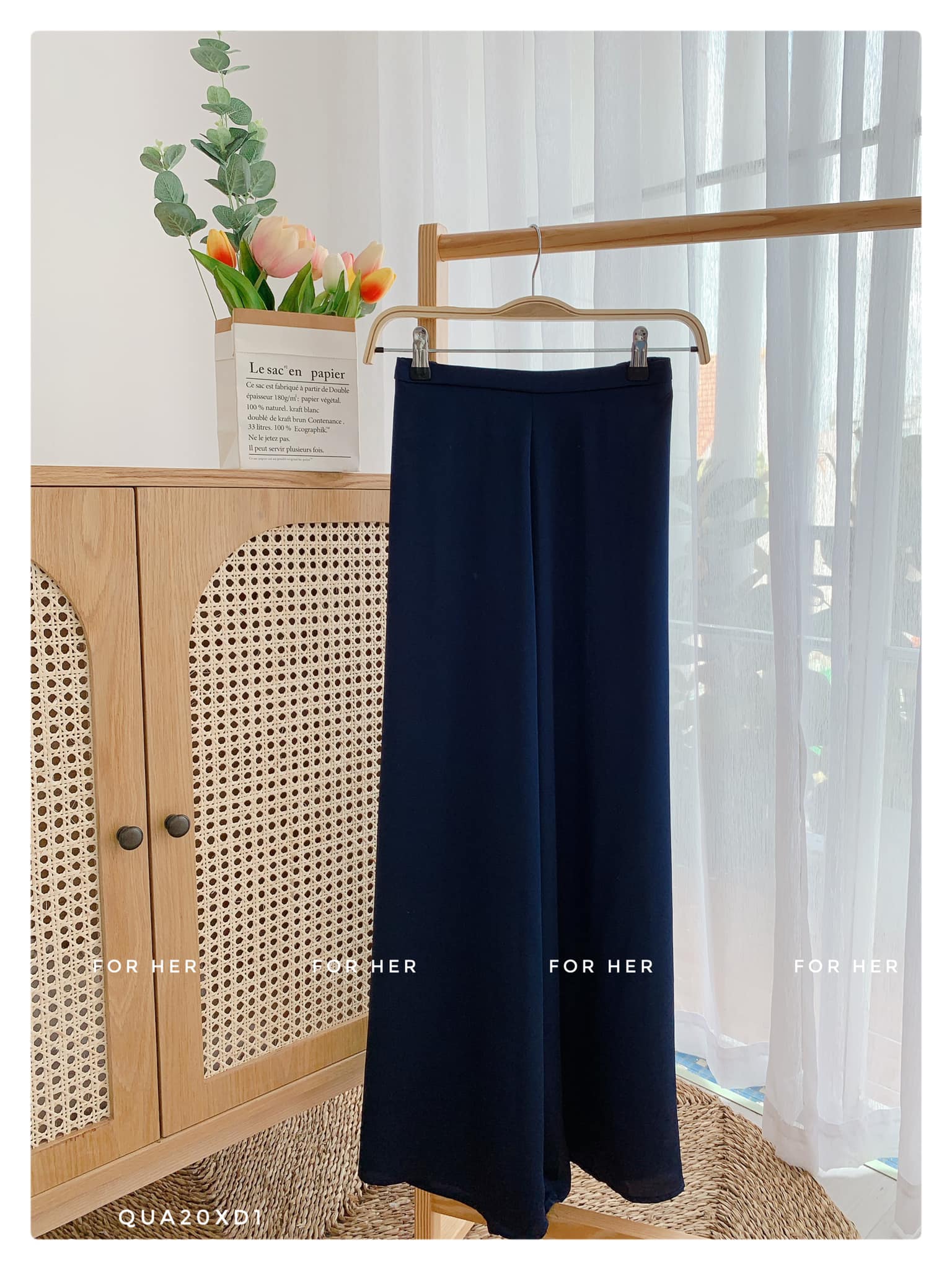 Quần áo dài lụa xanh đen