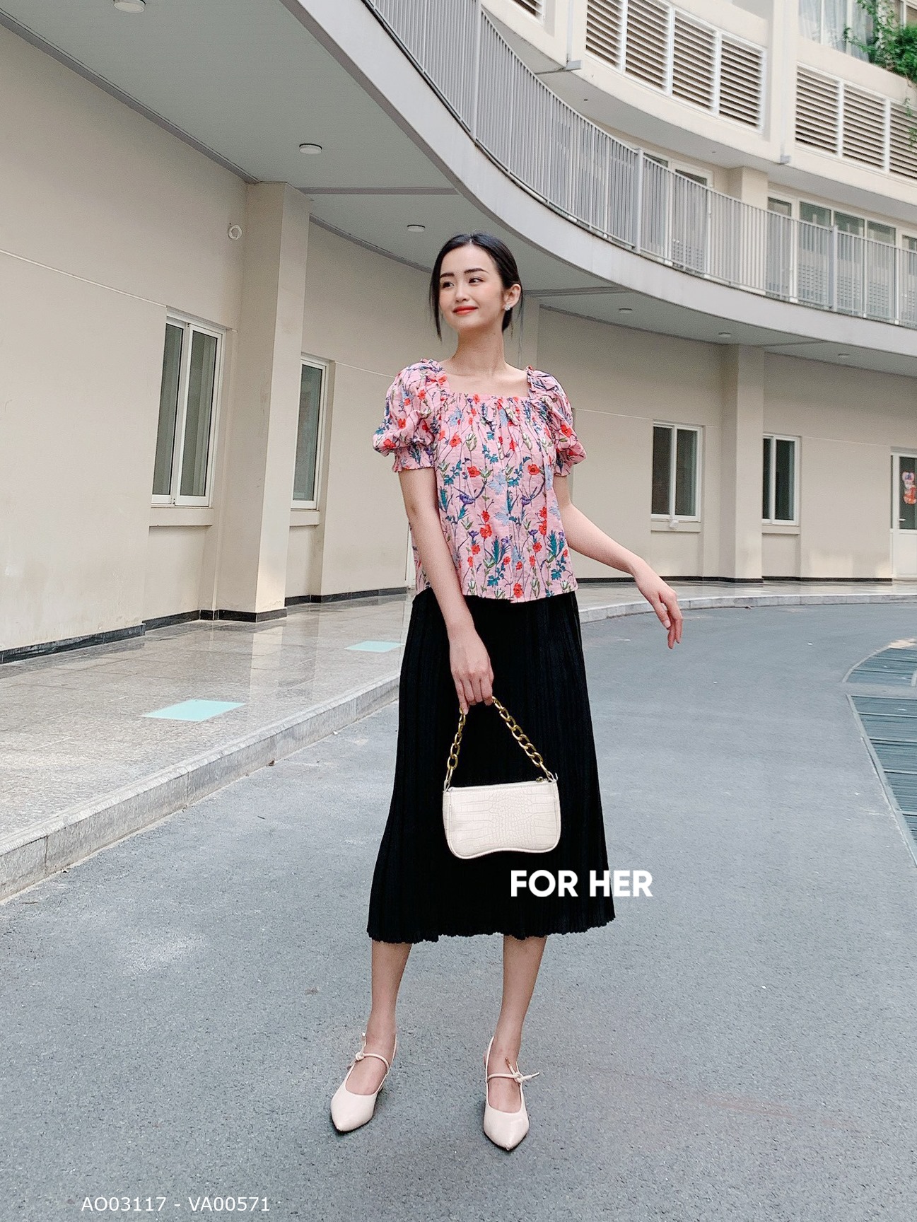 Chân váy xếp ly đen