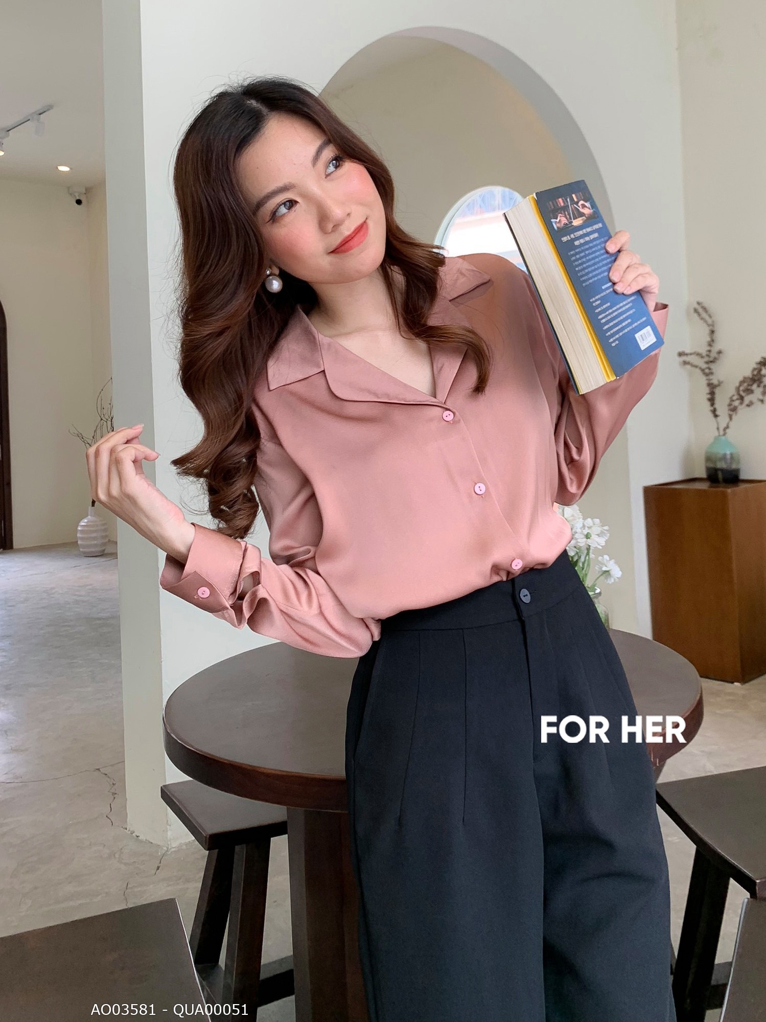Áo sơ mi lụa hồng đất