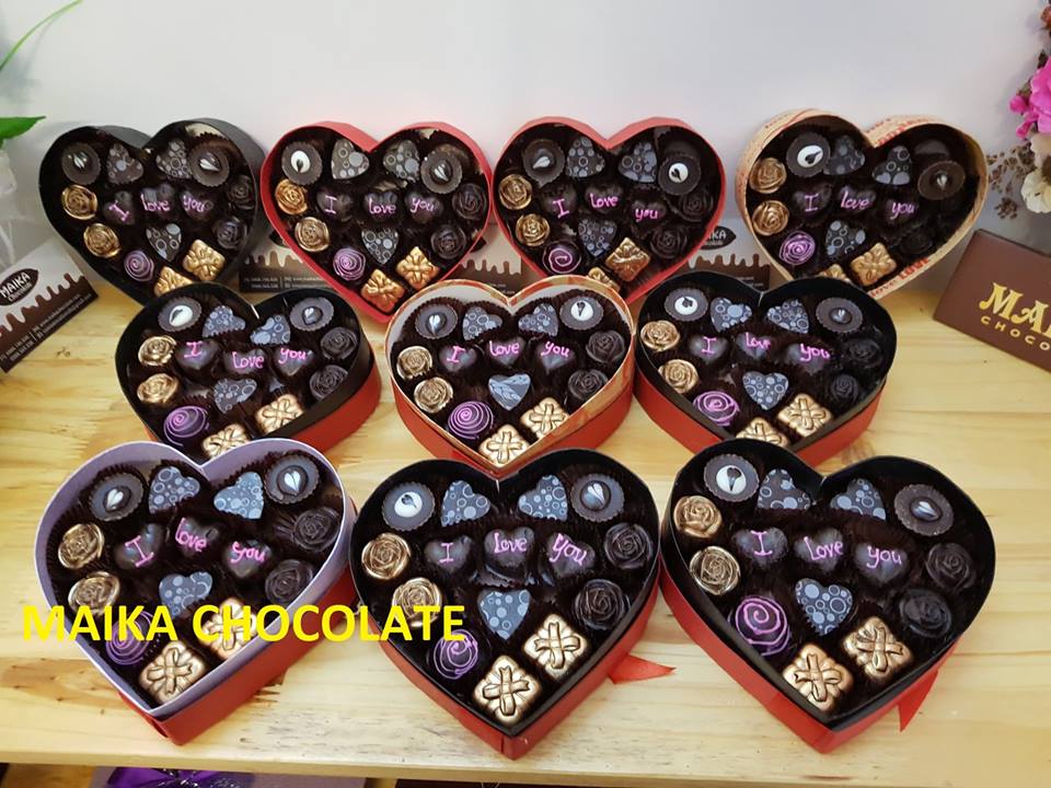 bán buôn socola valentine khắc chữ mẫu đẹp, giá rẻ 4