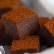Hướng dẫn cách làm socola tươi