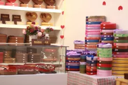 Bán buôn, bán sỉ, bán lẻ socola Valentine 2018 giá rẻ nhất | MAIKA CHOCOLATE