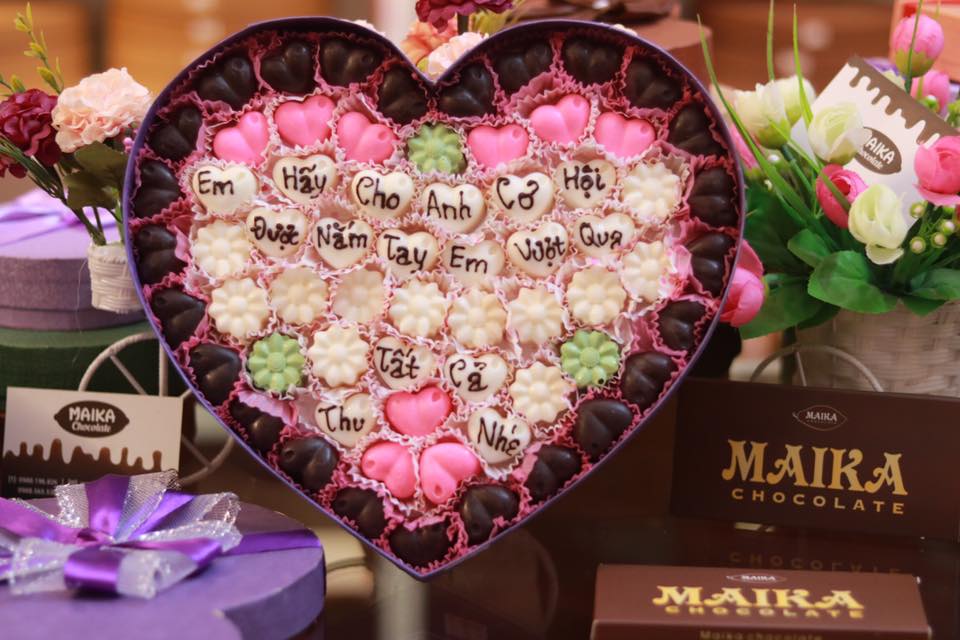 Hộp quà socola Valentine lãng mạn số 9