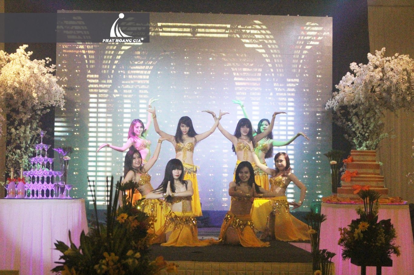 cung cấp vũ đoàn 3