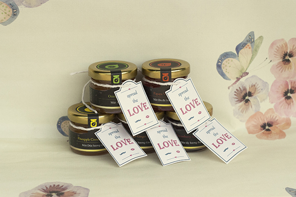 quà đáp lễ khách mời ngày cưới