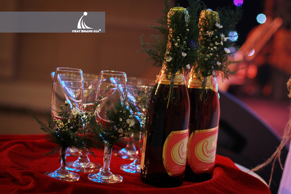 phụ kiện cưới 