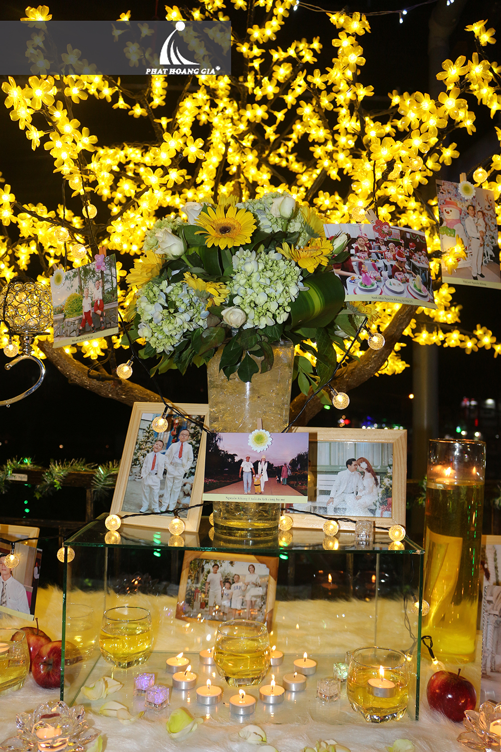 trang trí bàn gallery