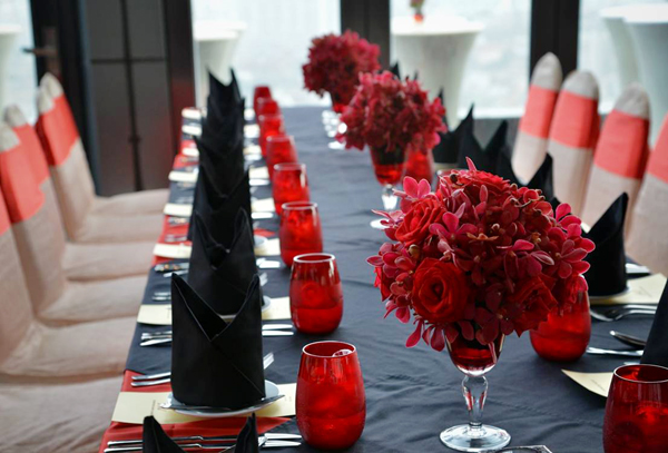 Đồng tông màu với menu