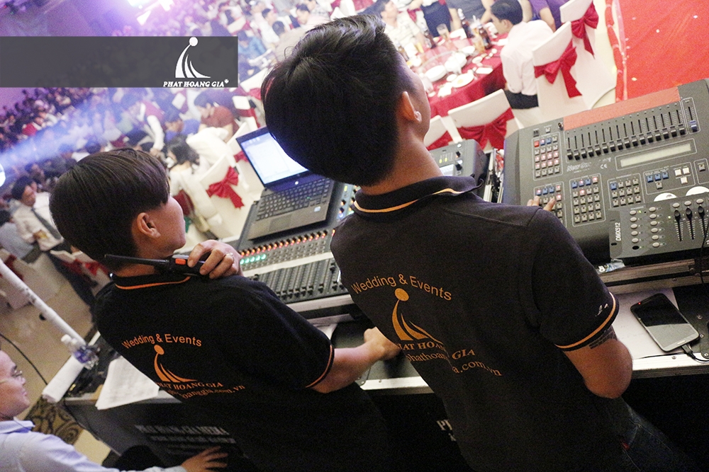 âm thanh nhà hàng tiệc cưới