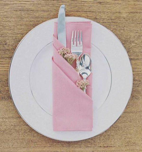 cách gấp khăn ăn bàn tiệc