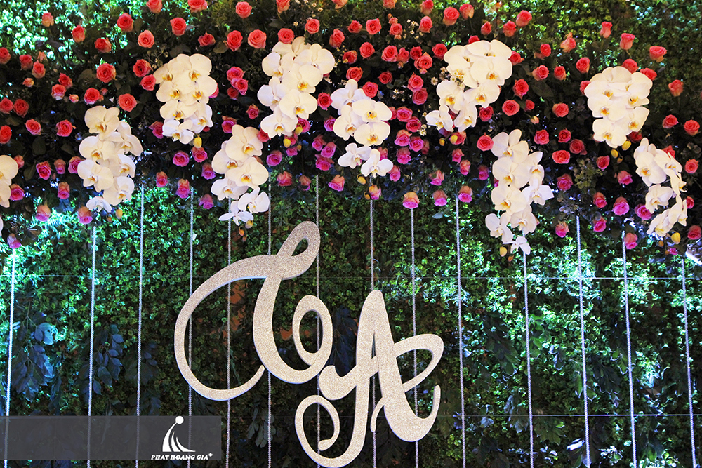 trang trí tiệc cưới trọn gói
