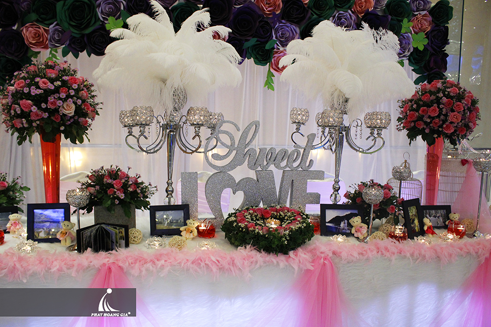 trang trí tiệc cưới trọn gói
