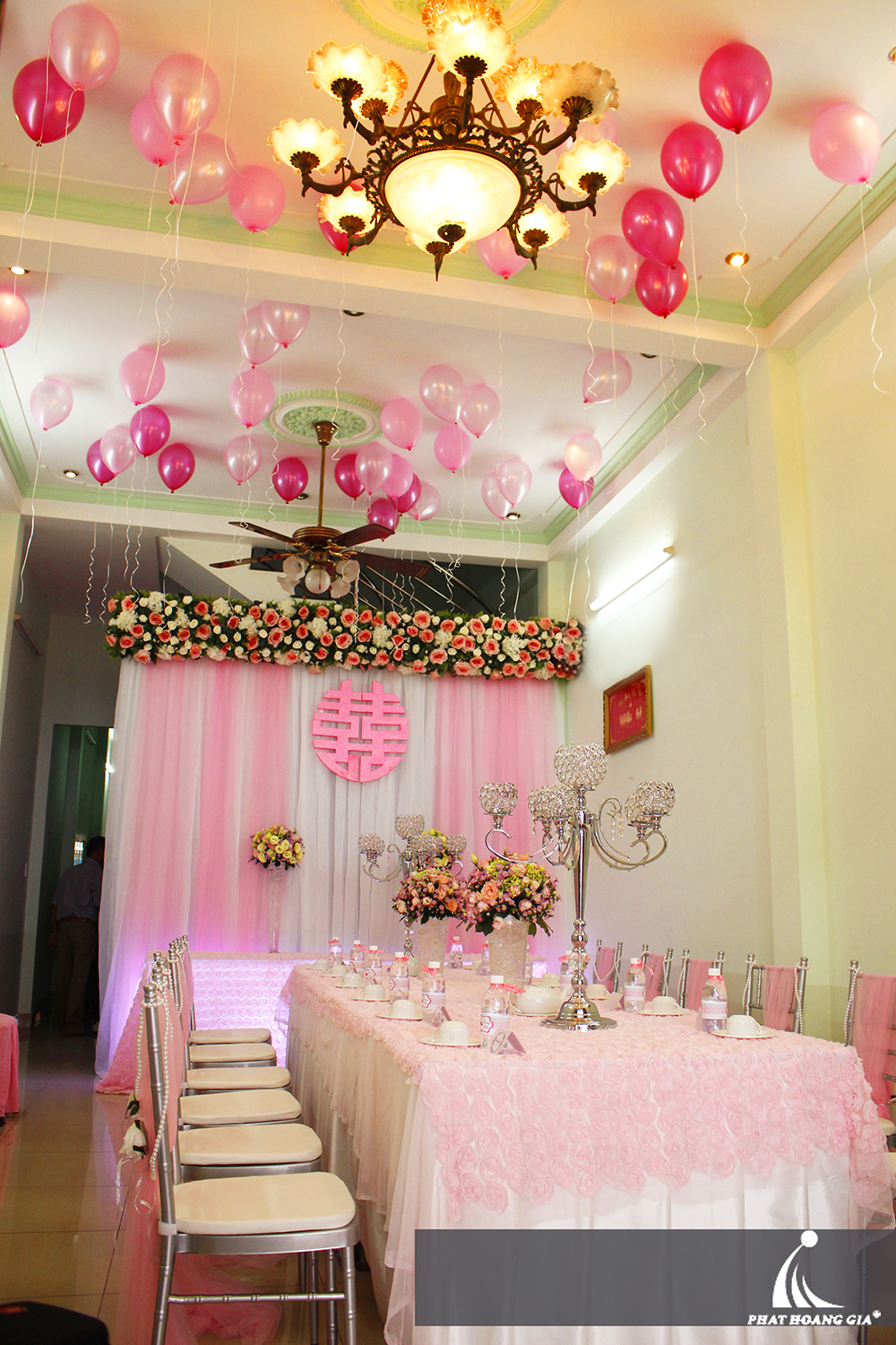 lễ gia tiên tone hồng