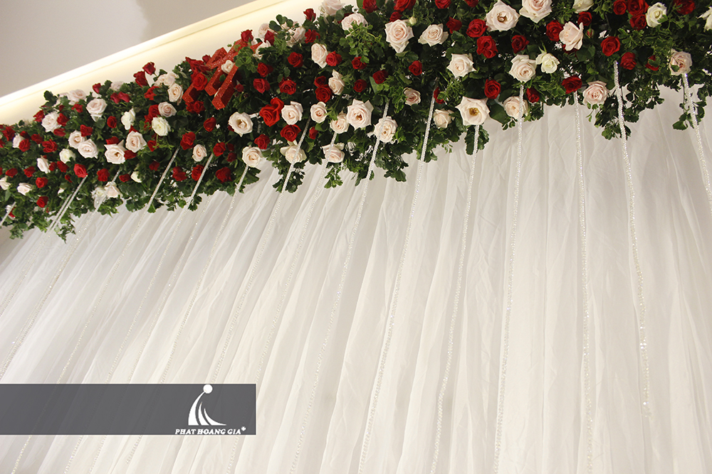 trang trí background tiệc cưới