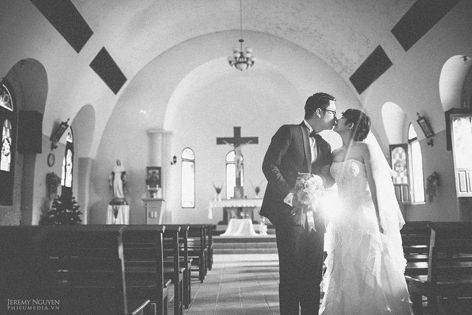 ảnh cưới trắng đen