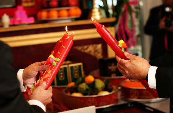 lễ lên đèn trong đám cưới