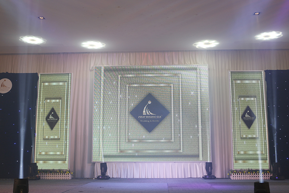 cho thuê ánh sáng