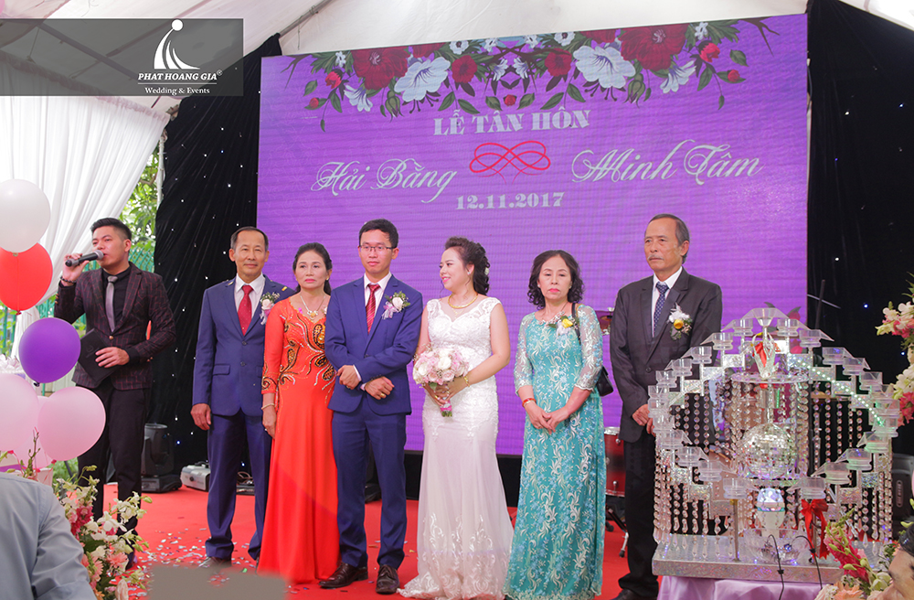 cung cấp thiết bị tiệc cưới