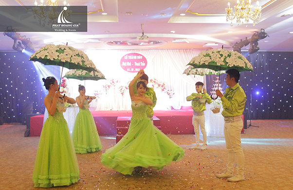 nghi thức lễ cưới tại nhà hàng