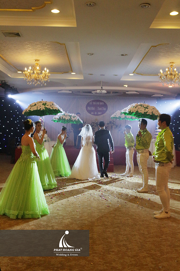 nghi thức lễ cưới tại nhà hàng