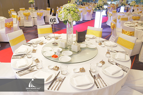 cung cấp âm thanh ánh sáng tiệc cưới