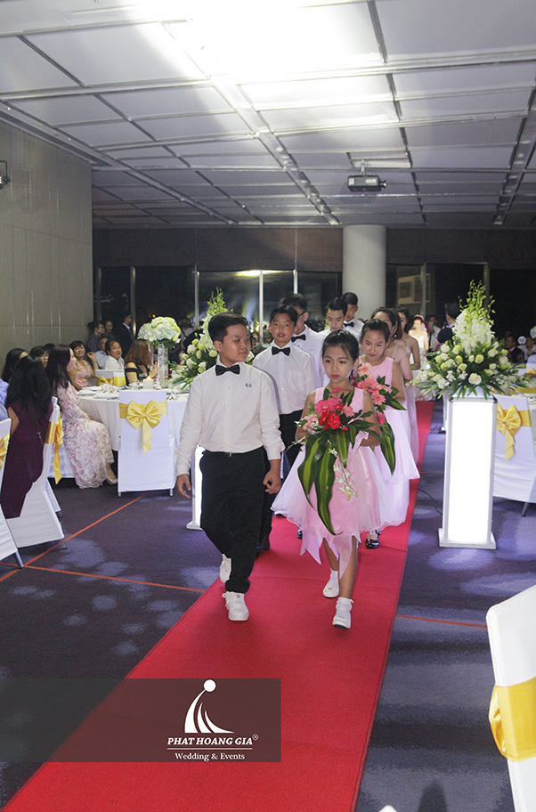 cung cấp âm thanh ánh sáng tiệc cưới