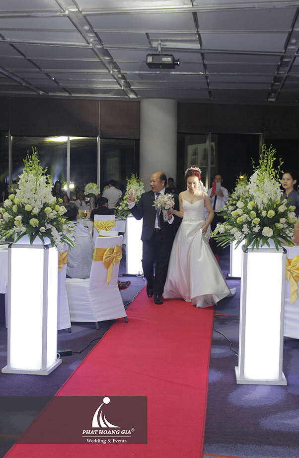 cung cấp âm thanh ánh sáng tiệc cưới